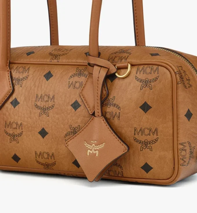 Aren East West Shoulder Bag in Visetos Aren East West Shoulder Bag in Visetos