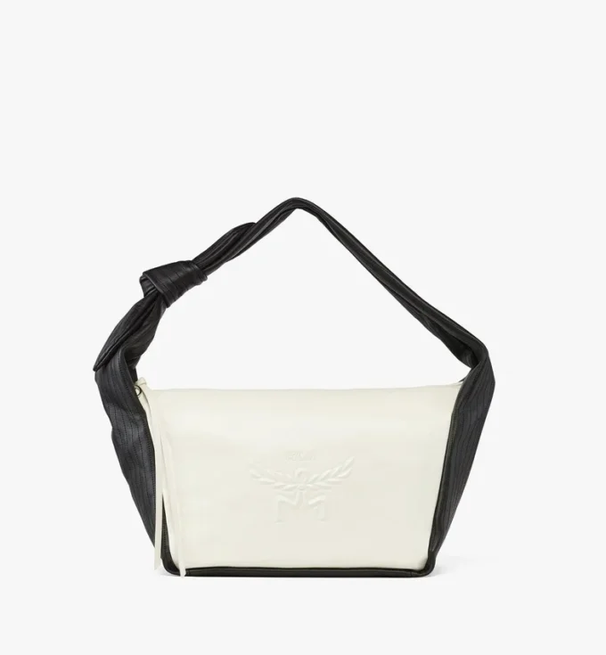 Aren Shoulder Bag in Lambskin Aren Shoulder Bag in Lambskin