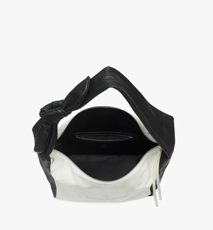 Aren Shoulder Bag in Lambskin Aren Shoulder Bag in Lambskin