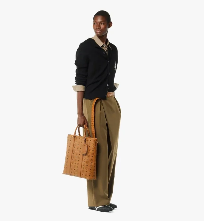 Aren Tote in Visetos Aren Tote in Visetos