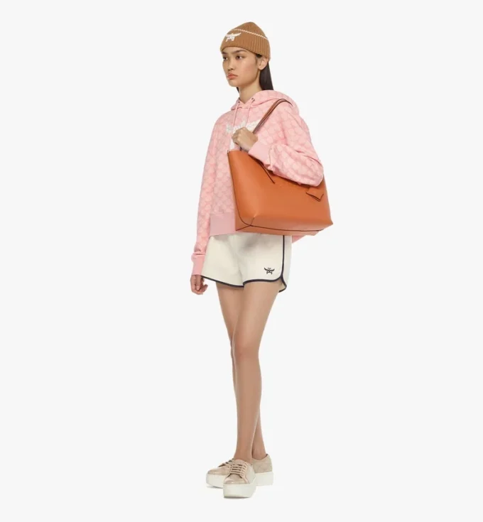 Himmel Shopper in Embossed Logo Leather