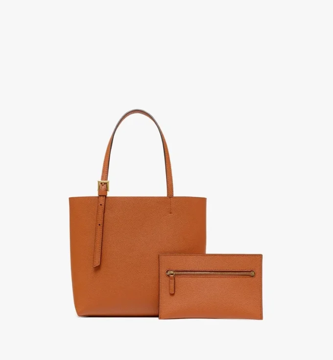Himmel Shopper in Embossed Logo Leather Himmel Shopper in Embossed Logo Leather