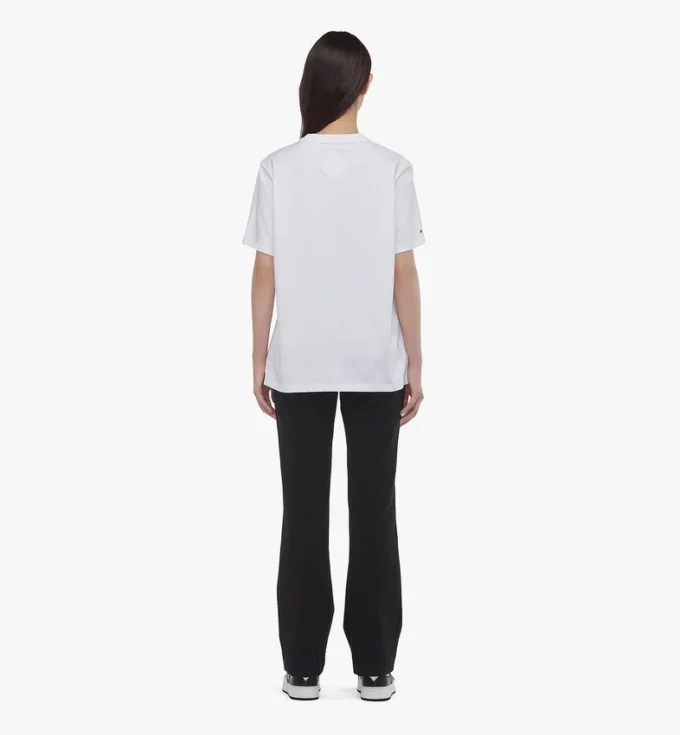 Laurel Logo Print T-Shirt in Organic Cotton Laurel Logo Print T-Shirt in Organic Cotton