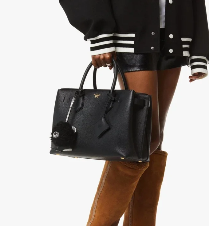 Milla Tote in Grained Leather Milla Tote in Grained Leather