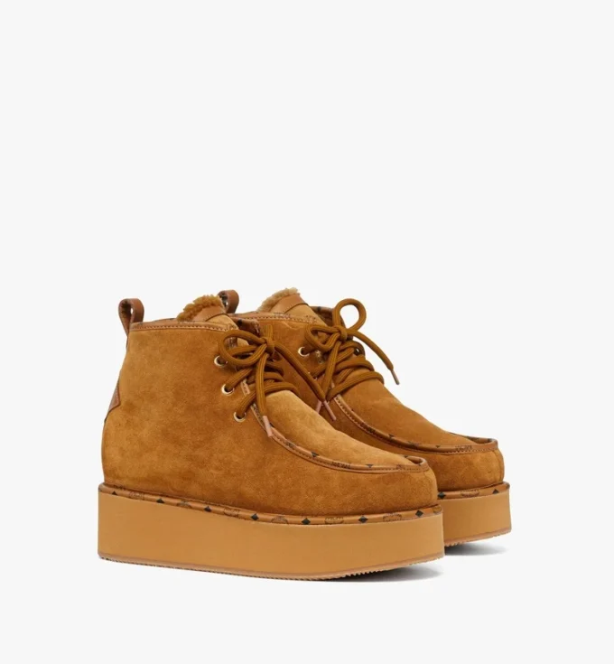 Platform Boots in Calfskin Suede Leather Platform Boots in Calfskin Suede Leather