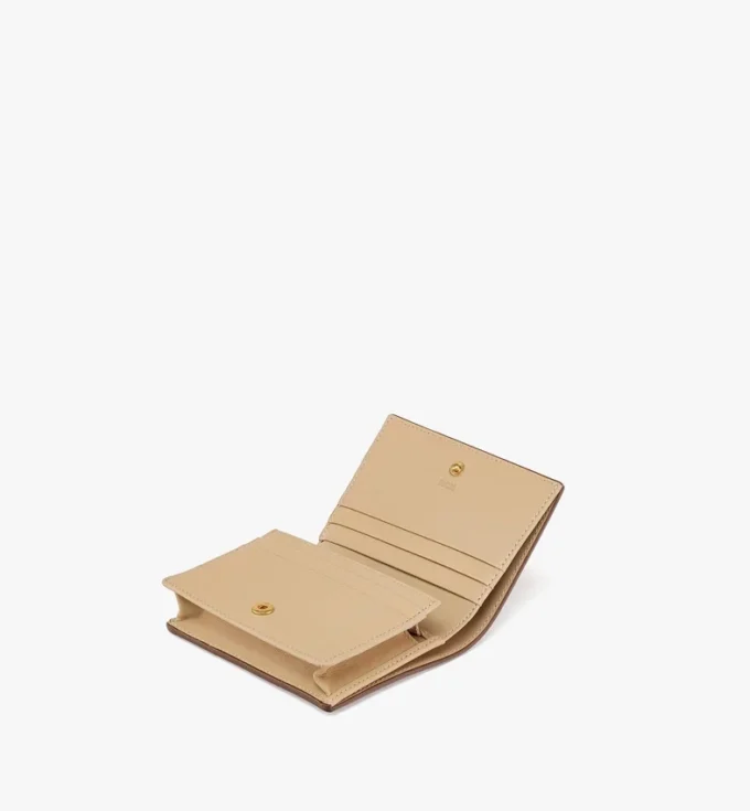 Tracy Wallet in Visetos Tracy Wallet in Visetos