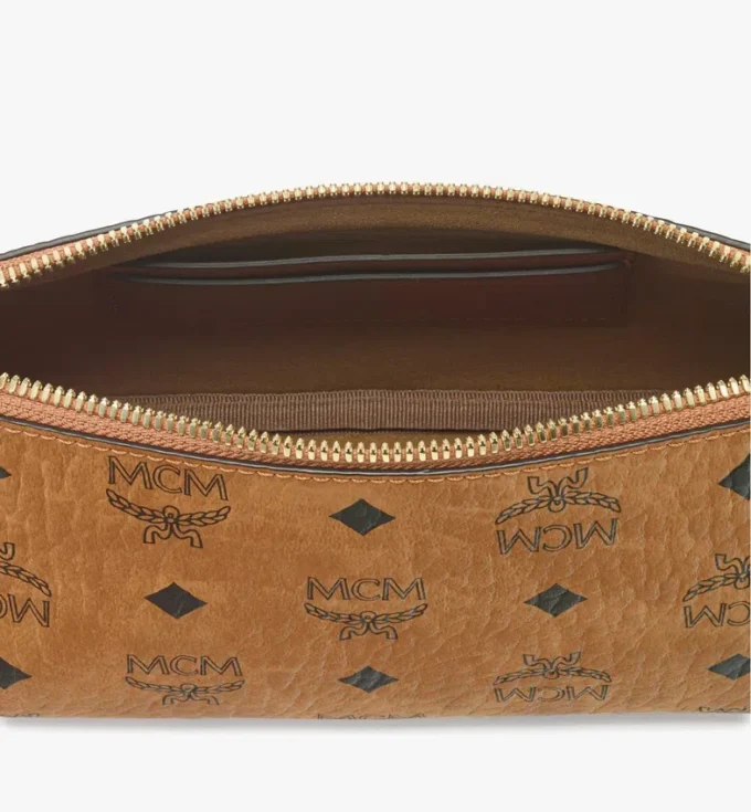 Year of the Horse Aren Shoulder Bag in Visetos Year of the Horse Aren Shoulder Bag in Visetos
